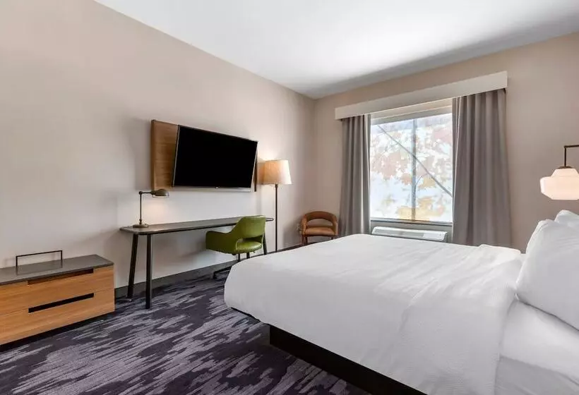 ２ダブルベッドのスタンダードルーム, Fairfield By Marriott Inn & Suites Sandusky