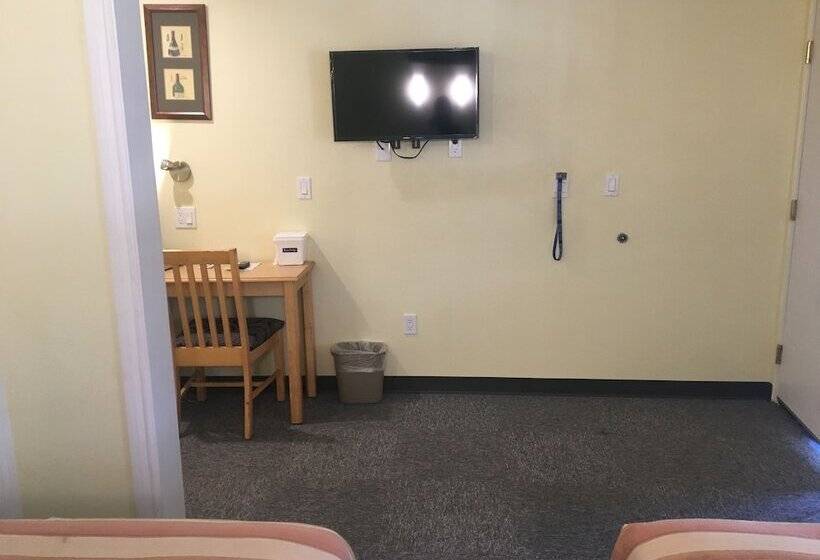 스탠다드 룸 더블 침대 2개, Travelodge By Wyndham Fairfield/napa Valley