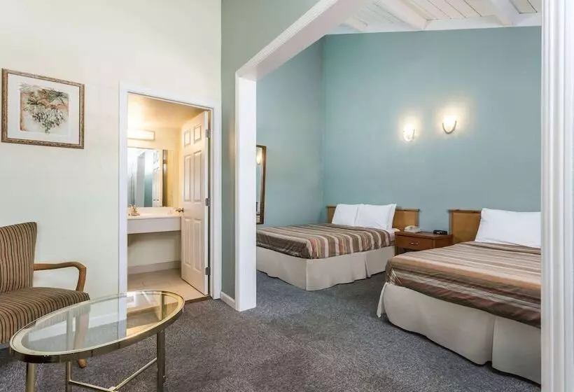 ２ダブルベッドのスタンダードルーム, Travelodge By Wyndham Fairfield/napa Valley
