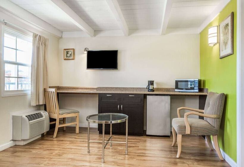 스탠다드 룸 더블 침대 2개, Travelodge By Wyndham Fairfield/napa Valley