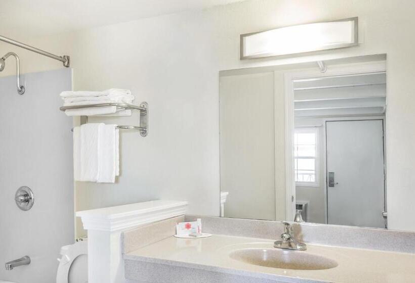 스탠다드 룸, Travelodge By Wyndham Fairfield/napa Valley