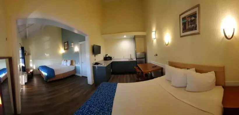 スタンダードスタジオ, Travelodge By Wyndham Fairfield/napa Valley