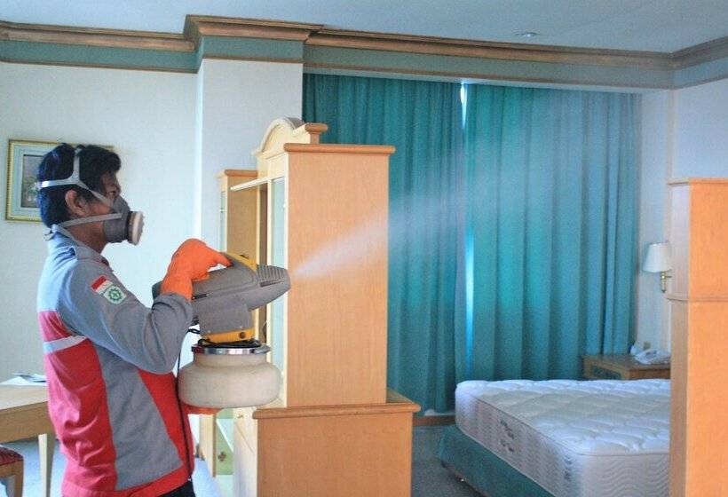 豪华房间, Tunjungan