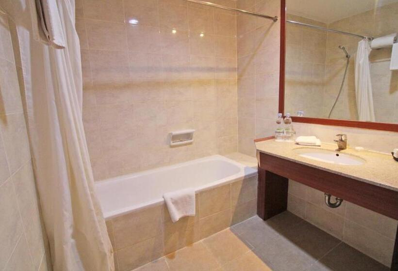 דירת חדר, Swiss Belhotel Manokwari