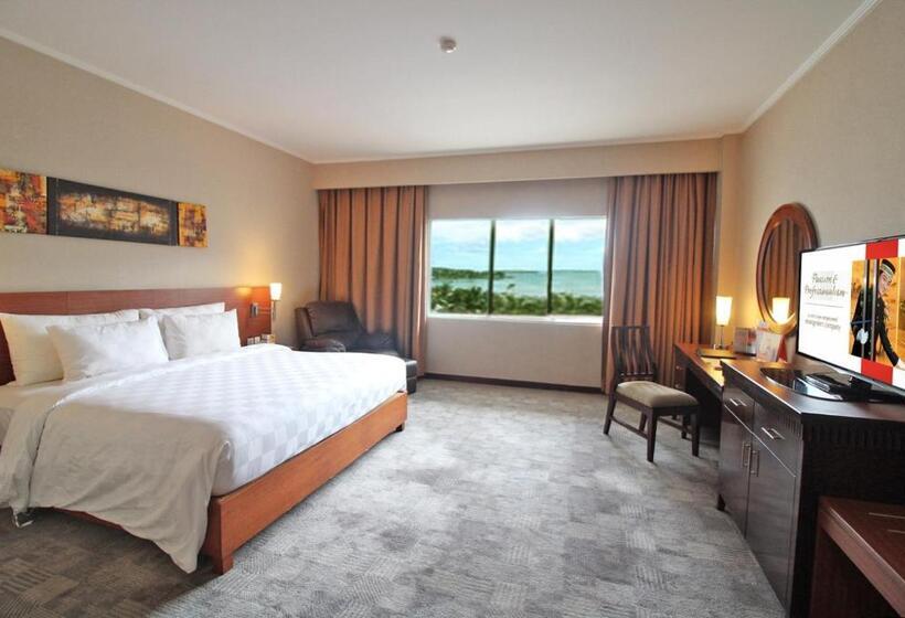 סוויטה עם מרפסת, Swiss Belhotel Manokwari