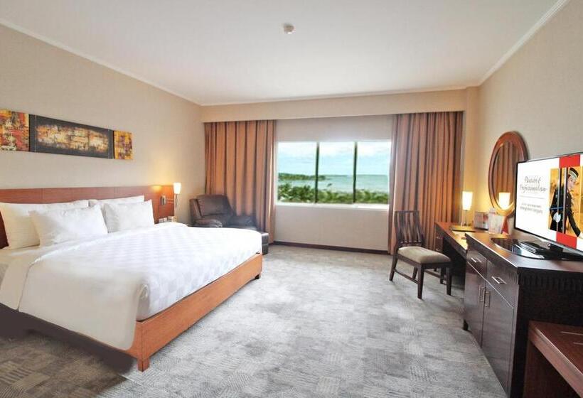 Люкс с Балконом, Swiss Belhotel Manokwari