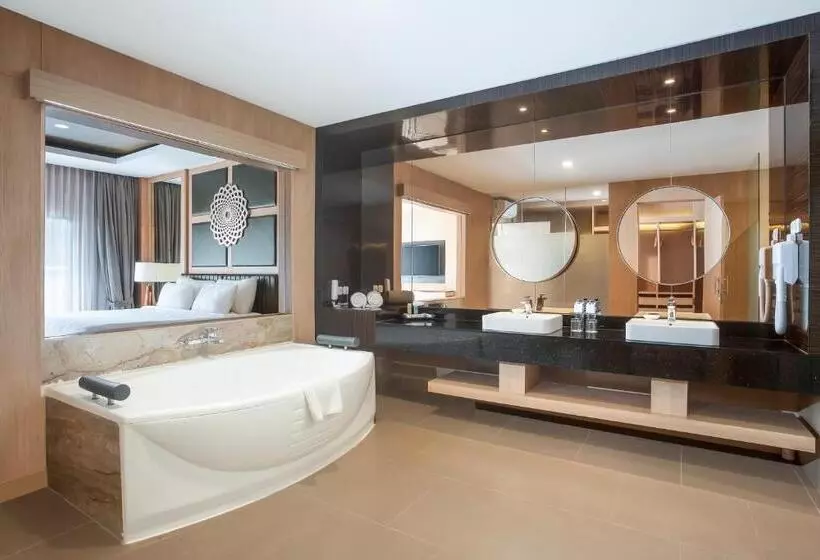 سوئیت 2 خوابه, Swiss Belhotel Manokwari