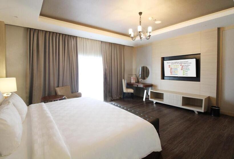 Люкс 2 Спальни, Swiss Belhotel Manokwari