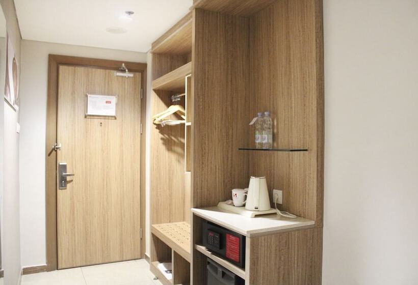 חדר סופריור, Swiss Belhotel Manokwari