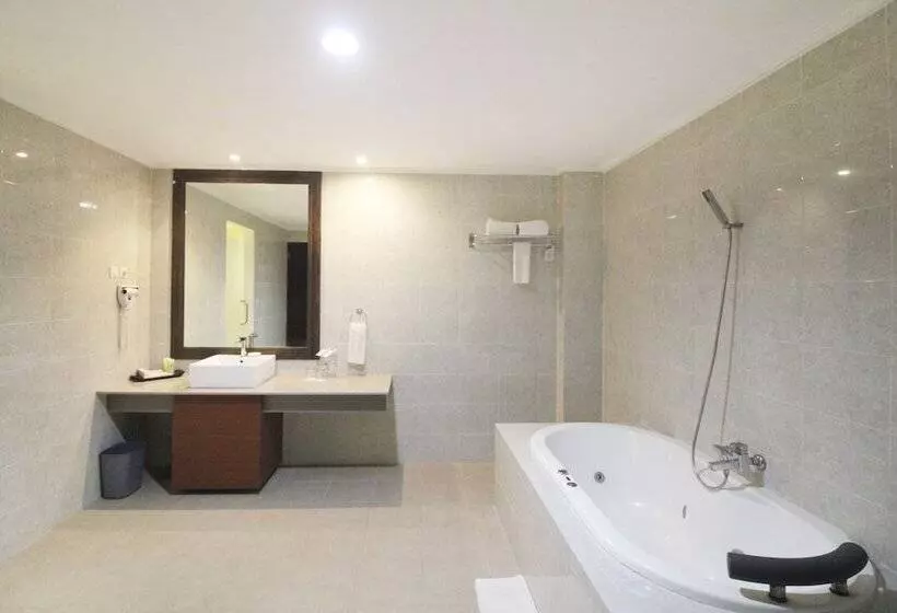 سوییت جونیور, Swiss Belhotel Manokwari