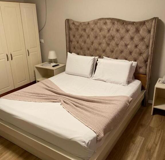 经济房, Vila Park Hotel 1