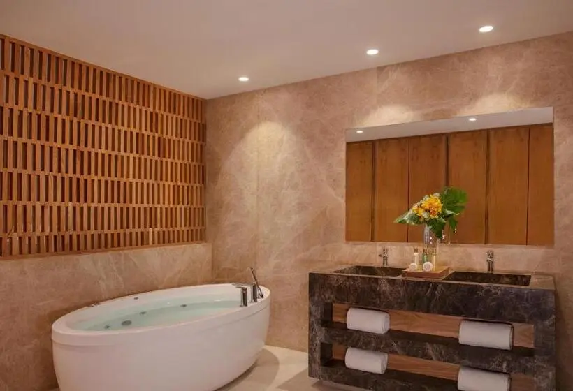 سوئیت کلاب, Dreams Bahia Mita Surf And Spa   All Inclusive