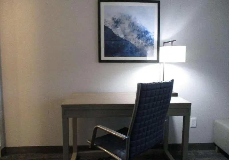キングサイズベッドのスイートルーム, Best Western Plus Chandler