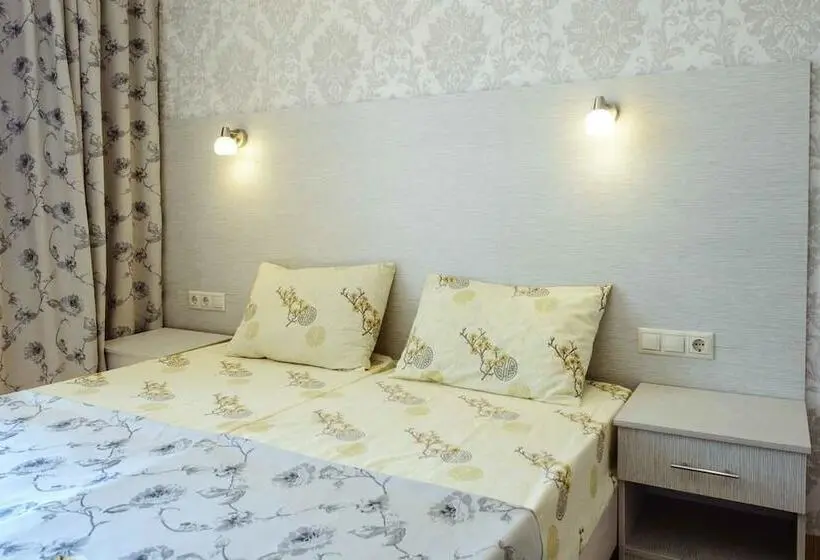 Deluxe-huoneisto 1 Makuuhuone, Laura Guest House