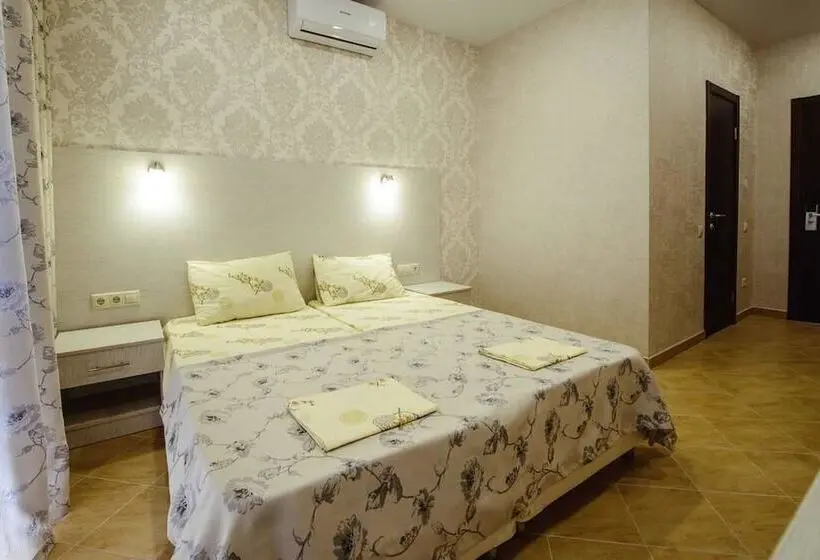 Deluxe-huoneisto 1 Makuuhuone, Laura Guest House