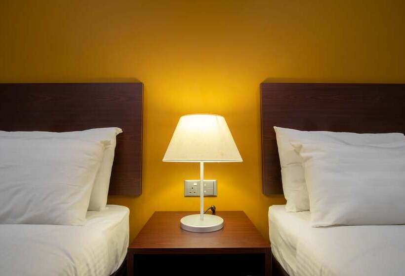 Семейный Номер, Orkid Inn Mahkota Cheras