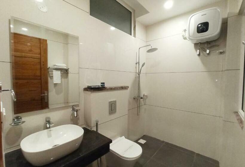 디럭스 룸, Vishal Imperial