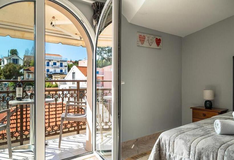 스탠다드 룸 산 전망, Zoi Studios