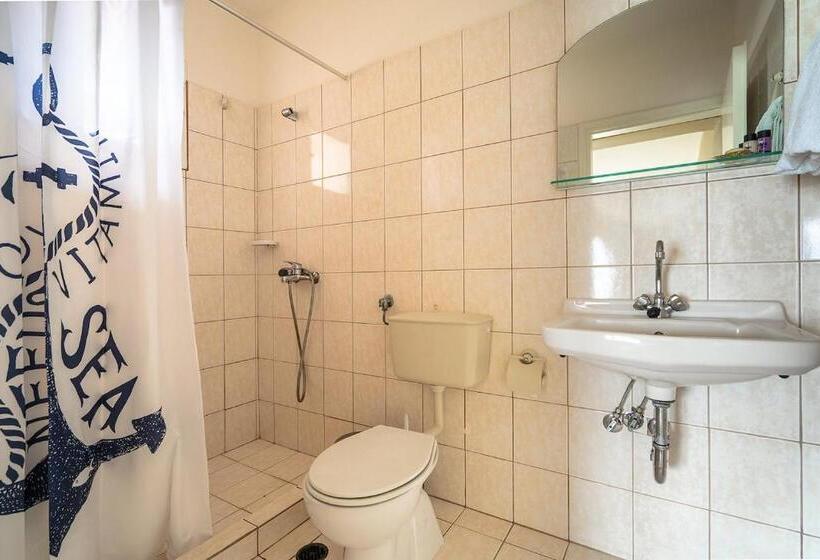 스탠다드 룸 바다 전망, Zoi Studios