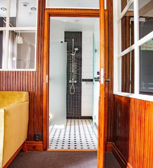 Номер Deluxe, Billnäsin Ruukki