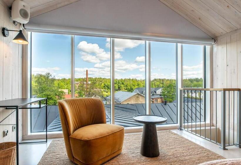 Люкс Повышенной Комфортности, Billnäsin Ruukki