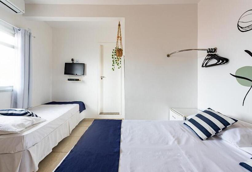 חדר סטנדרט לשלושה, Prainha