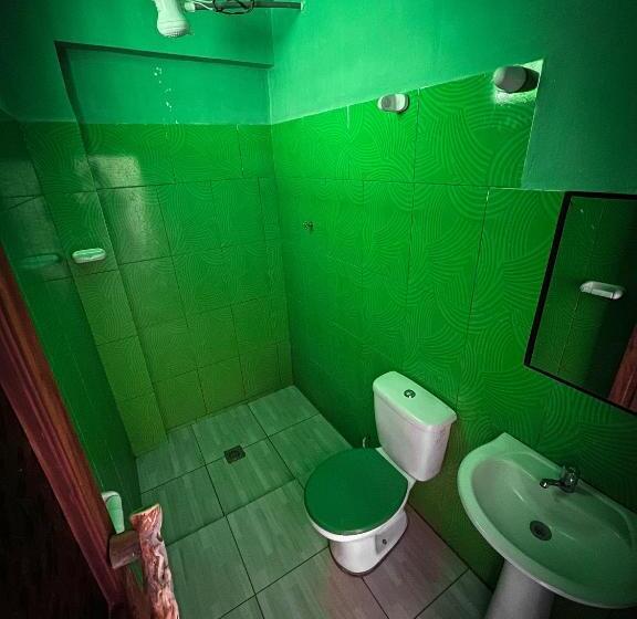 اتاق استاندارد یک نفره, Hostal Sol Y Lago