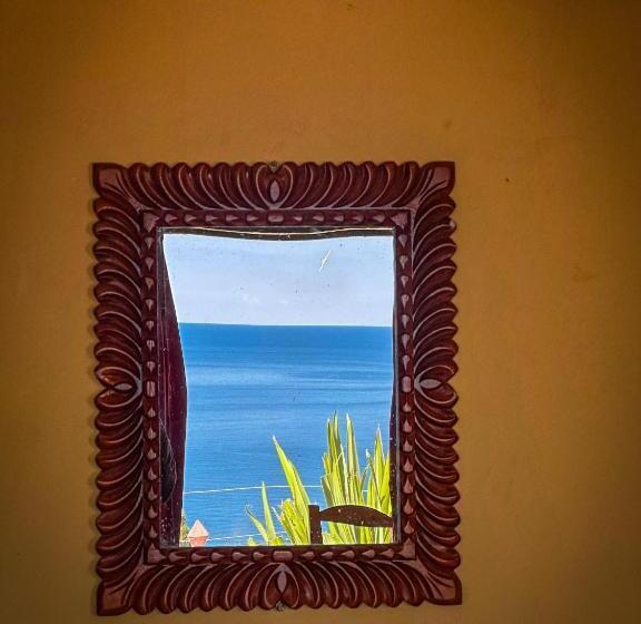 ویلای استاندارد با چشم‌انداز باغ, Hostal Sol Y Lago