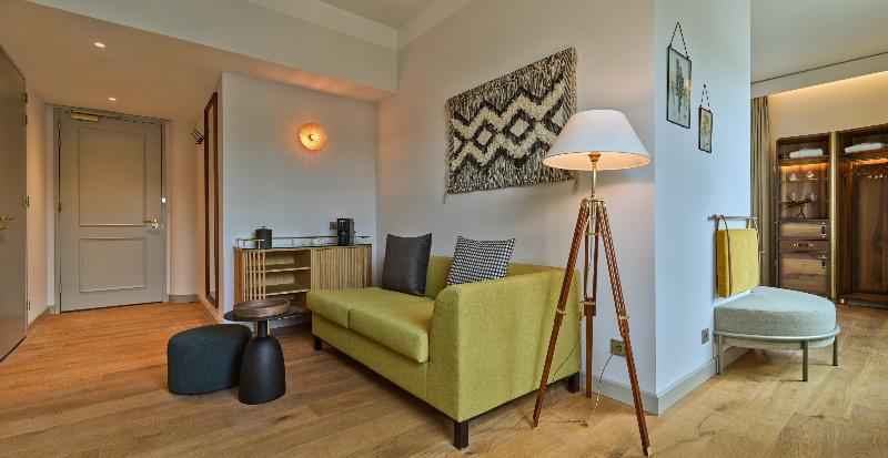 Люкс Кровать Кинг, Voco The Hague, An Ihg