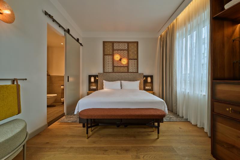 Люкс Кровать Кинг, Voco The Hague, An Ihg