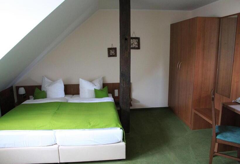 スタンダードルーム, Zum Alten Hafen