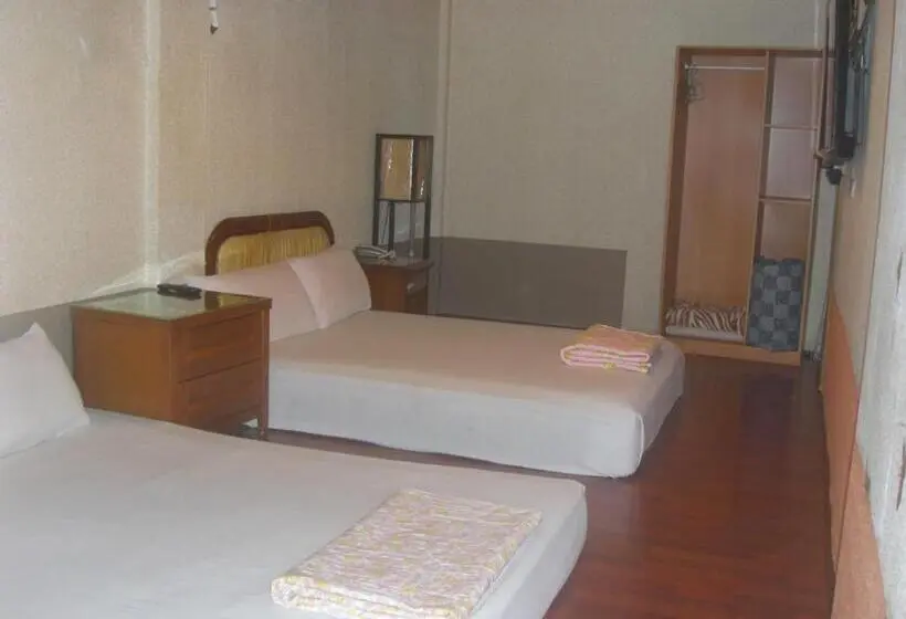 اتاق استاندارد, Uni