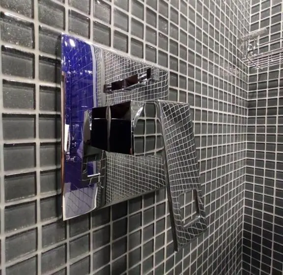 Cameră Triplă Standard, Levanevsky