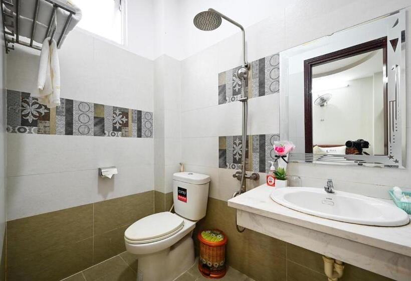 اتاق سوپریور با تخت بزرگ, Sky Star