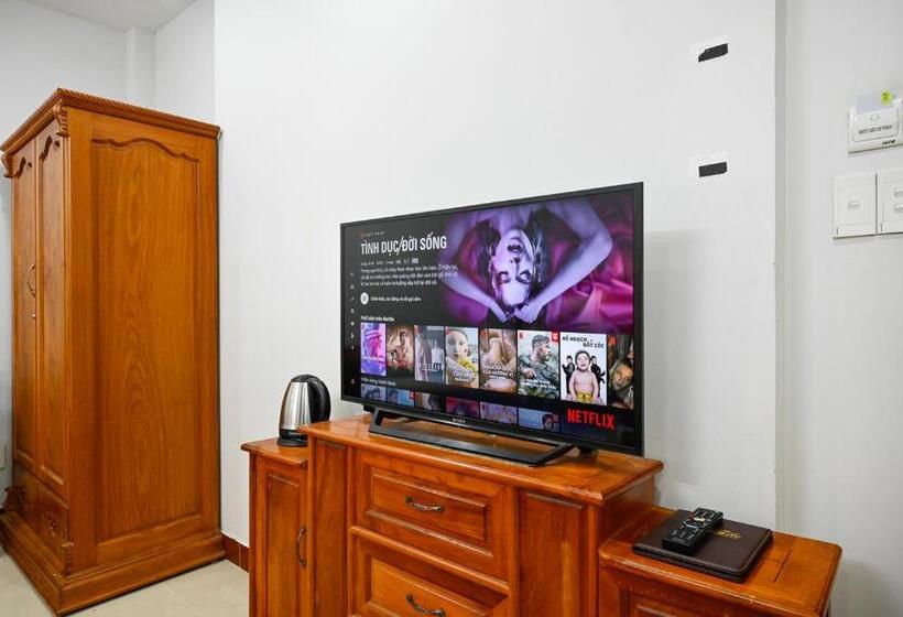 اتاق استاندارد با تخت بزرگ, Sky Star