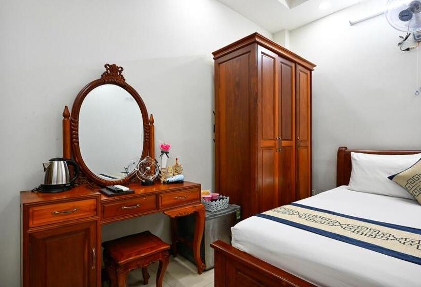 اتاق سوپریور با تخت بزرگ, Sky Star