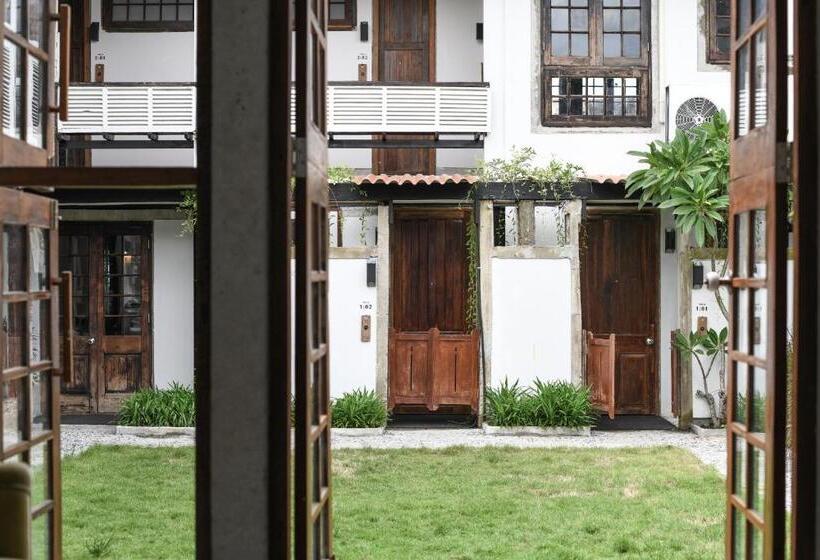 חדר דלוקס, Velawarin