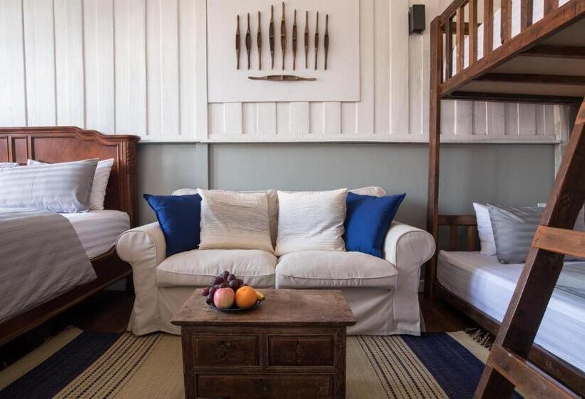 חדר משפחתי דלוקס, Velawarin