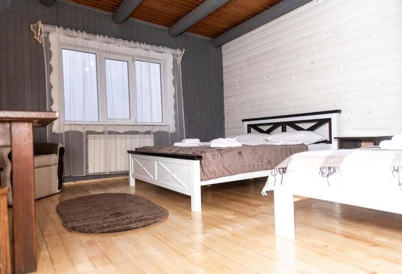 スタンダードトリプルルーム, Wood House