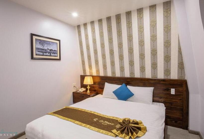 اتاق استاندارد, La Pense E Hotel   Dalat