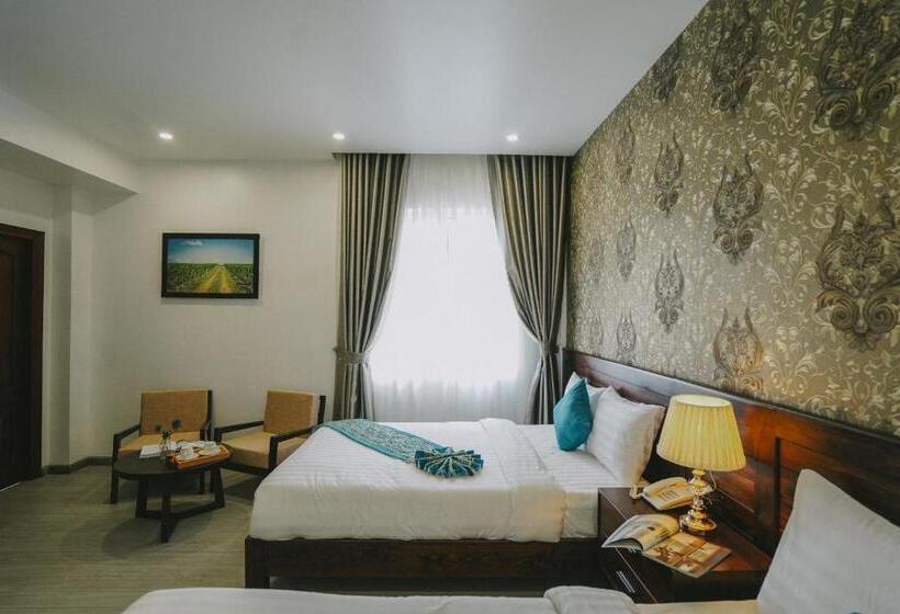 اتاق خانوادگی, La Pense E Hotel   Dalat