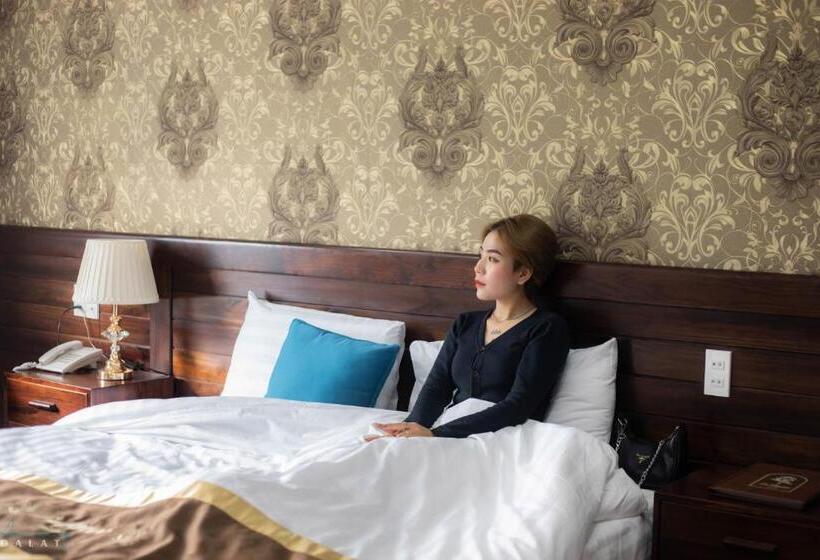 اتاق خانوادگی, La Pense E Hotel   Dalat