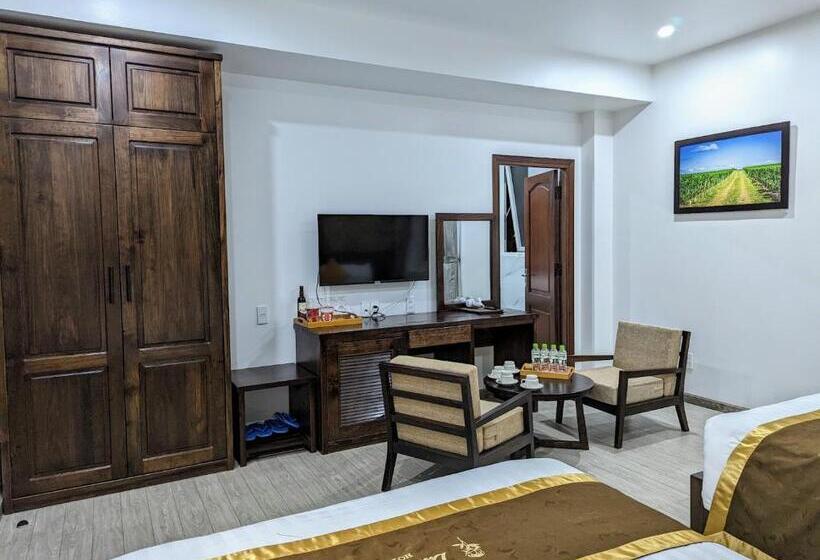 اتاق خانوادگی, La Pense E Hotel   Dalat