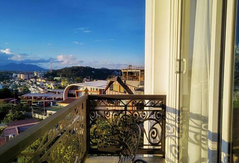 اتاق لوکس, La Pense E Hotel   Dalat