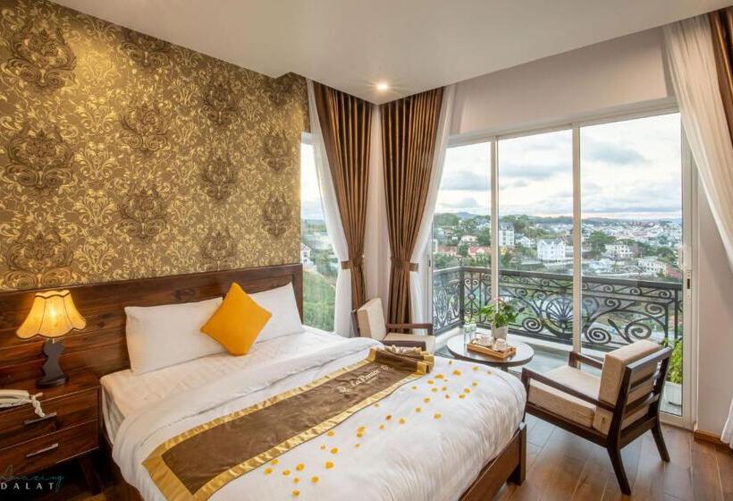 اتاق لوکس, La Pense E Hotel   Dalat