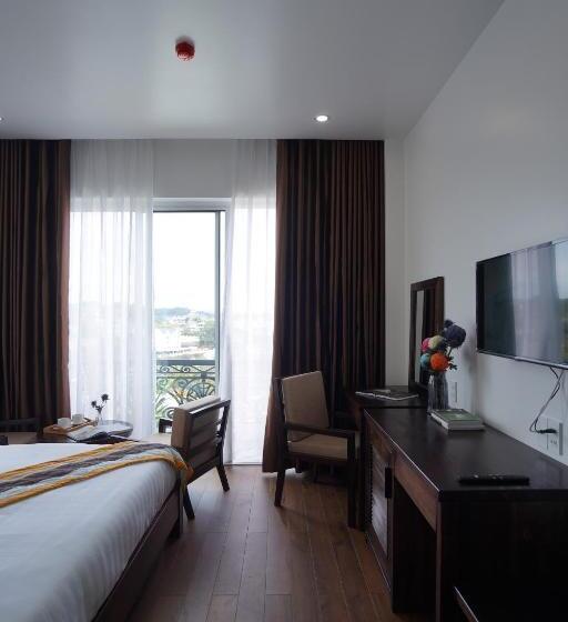 اتاق لوکس, La Pense E Hotel   Dalat