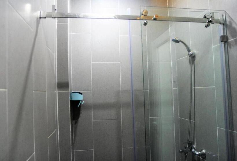 اتاق استاندارد, Lyly S House   Homestay