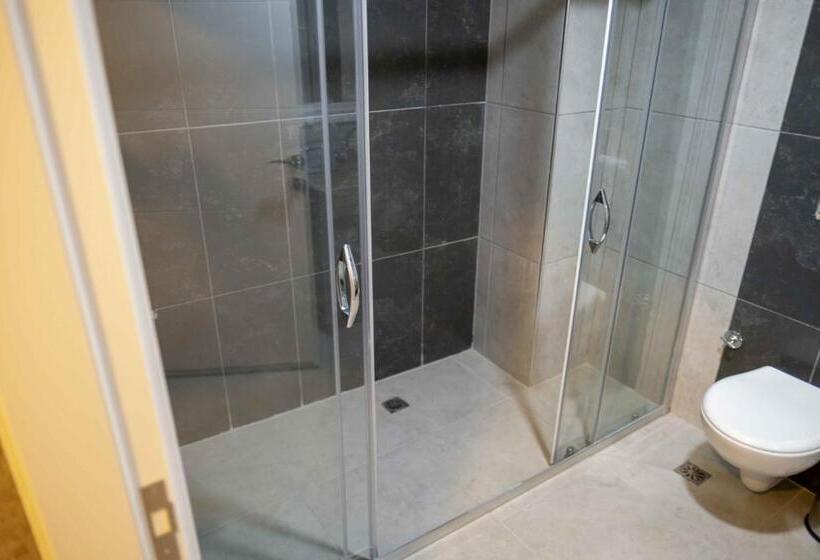 디럭스 4인 룸, Tamara Business Otel