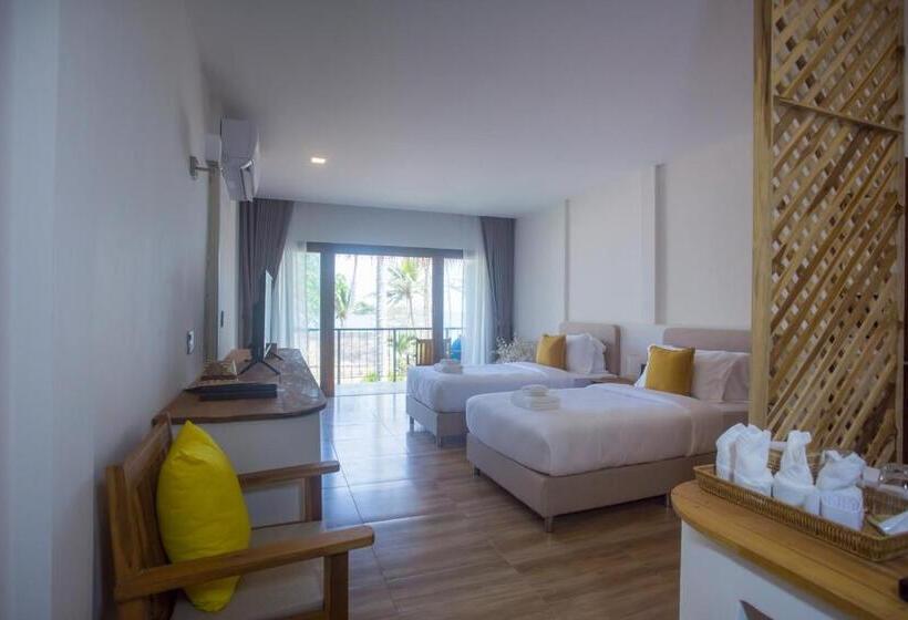 オーシャンビューデラックスルームバルコニー付き, The Nest Private Beach Resort