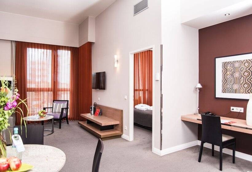 آپارتمان 1 خوابه, Adina Apartment Hotel Berlin Checkpoint Charlie